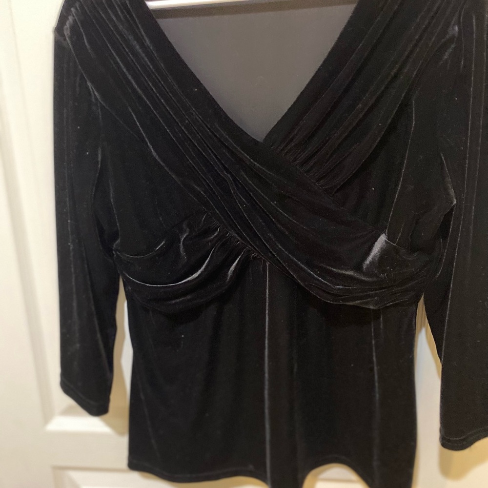 Black velvet top
